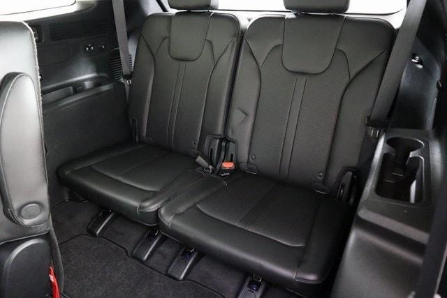 used 2023 Kia Sorento car, priced at $26,750