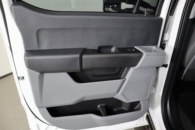new 2025 Ford F-250 car, priced at $69,695