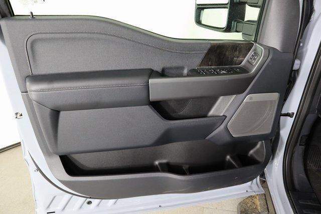 new 2025 Ford F-250 car, priced at $89,325