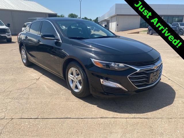 used 2024 Chevrolet Malibu car