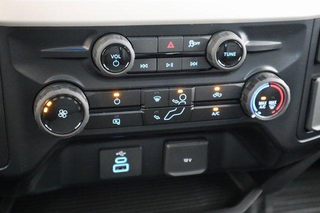 new 2025 Ford F-250 car, priced at $54,695
