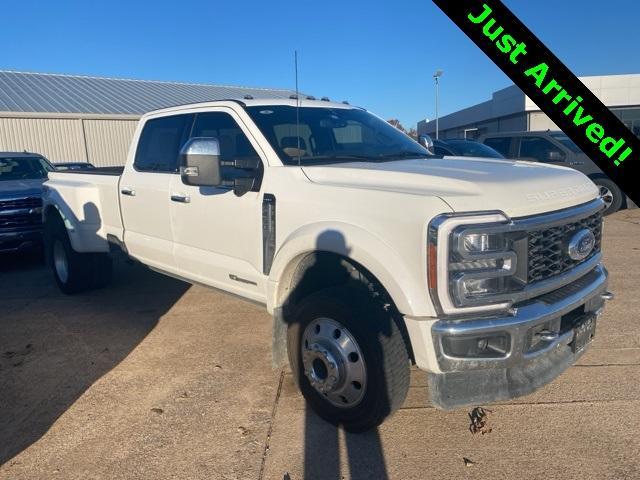 used 2023 Ford F-450 car