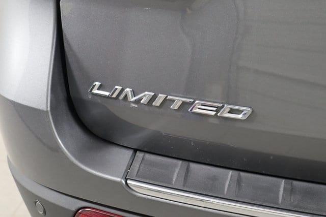 used 2024 Ford Explorer car