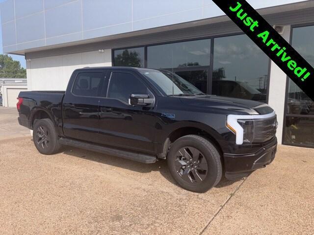 used 2024 Ford F-150 Lightning car