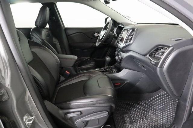 used 2023 Jeep Cherokee car
