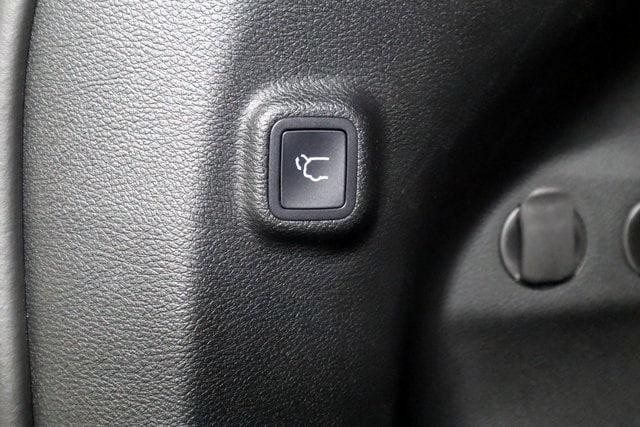 used 2023 Jeep Cherokee car