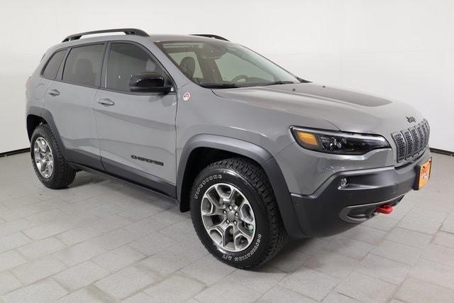 used 2023 Jeep Cherokee car