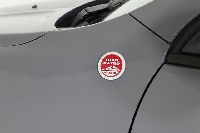 used 2023 Jeep Cherokee car