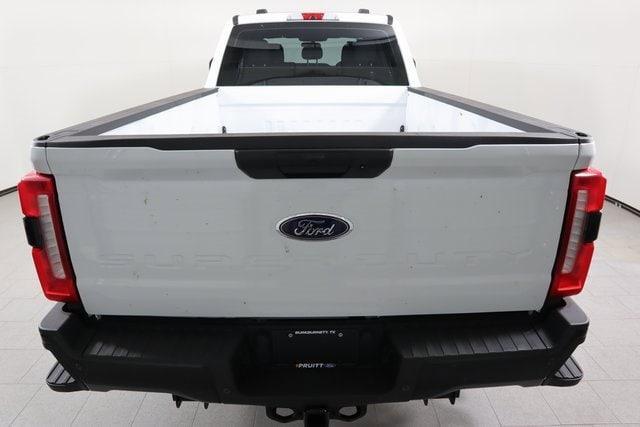 new 2025 Ford F-250 car, priced at $68,455