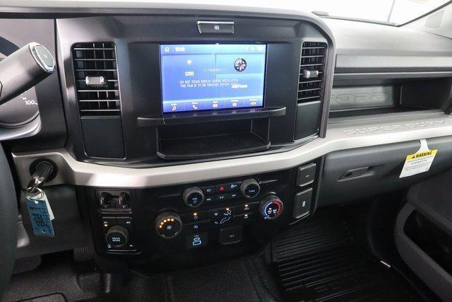 new 2025 Ford F-250 car, priced at $68,455