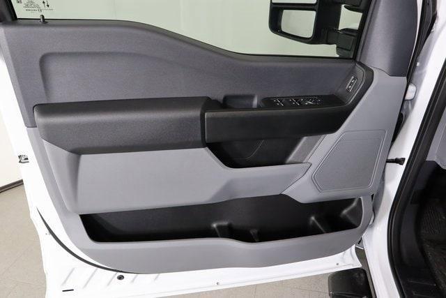 new 2025 Ford F-250 car, priced at $68,455