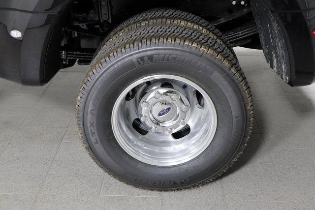 new 2025 Ford F-350 car, priced at $90,880