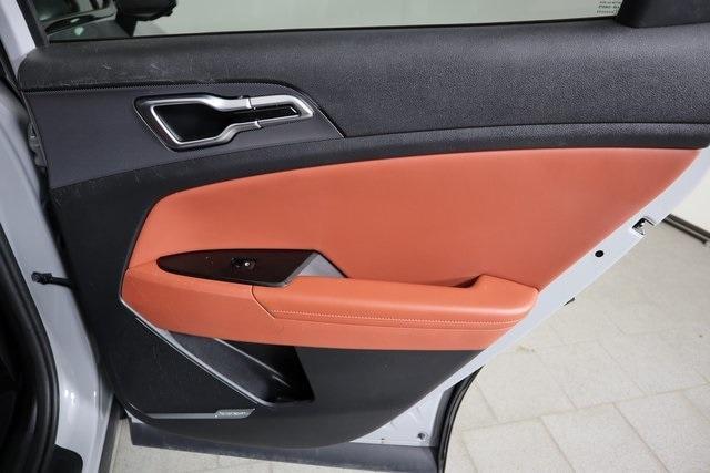 used 2025 Kia Sportage car