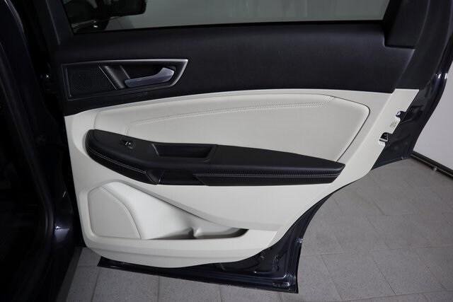used 2024 Ford Edge car