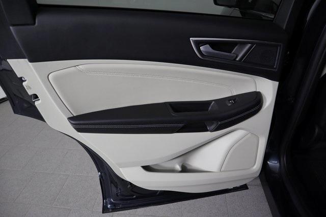 used 2024 Ford Edge car