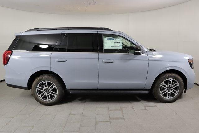 new 2025 Ford Expedition car, priced at $72,205