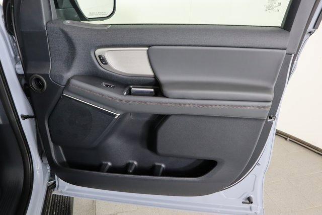 new 2025 Ford Expedition car, priced at $72,205