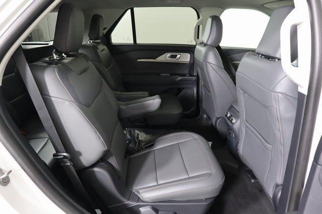 new 2025 Ford Explorer car, priced at $52,005