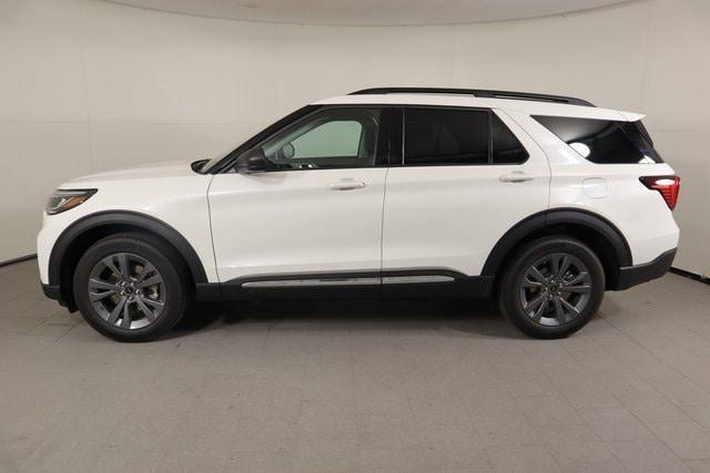 new 2025 Ford Explorer car, priced at $52,005