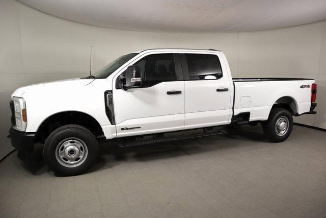 new 2025 Ford F-350 car, priced at $69,585