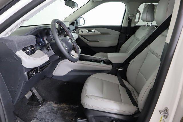 new 2025 Ford Explorer car, priced at $45,605