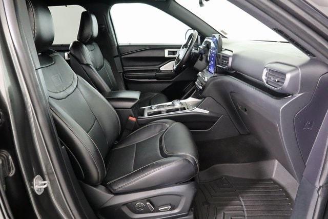 used 2020 Ford Explorer car