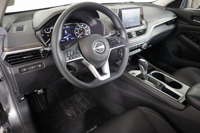 used 2023 Nissan Altima car