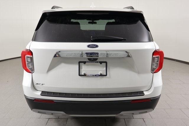 used 2022 Ford Explorer car