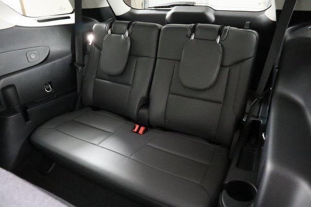 new 2025 Ford Explorer car, priced at $51,390