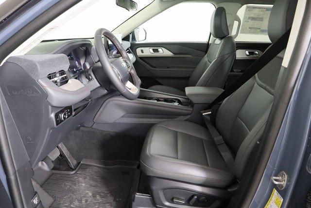 new 2025 Ford Explorer car, priced at $51,390