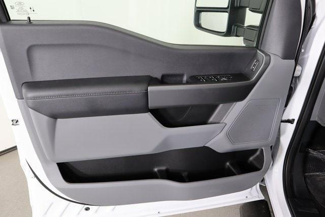 new 2025 Ford F-350 car, priced at $73,635