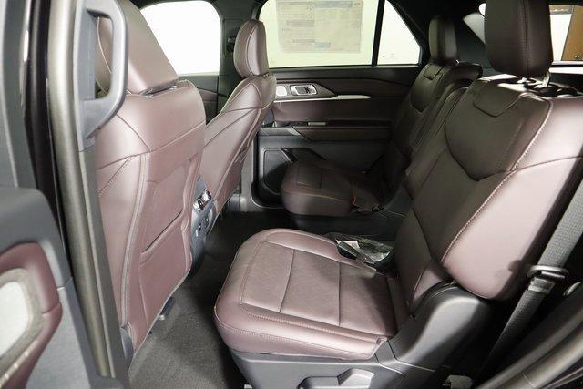 new 2025 Ford Explorer car, priced at $55,075