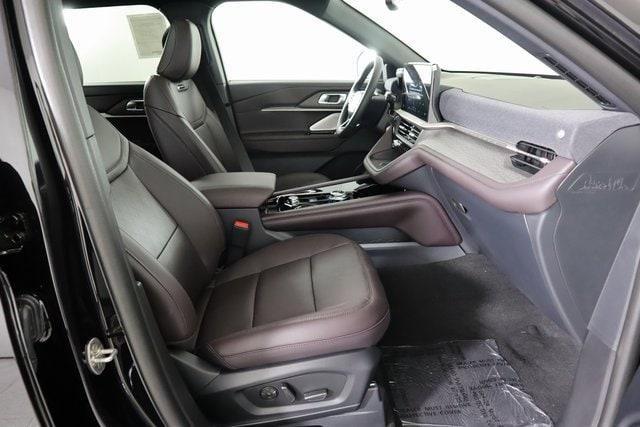 new 2025 Ford Explorer car, priced at $55,075