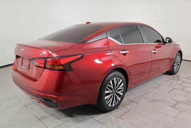 used 2024 Nissan Altima car