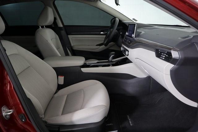 used 2024 Nissan Altima car