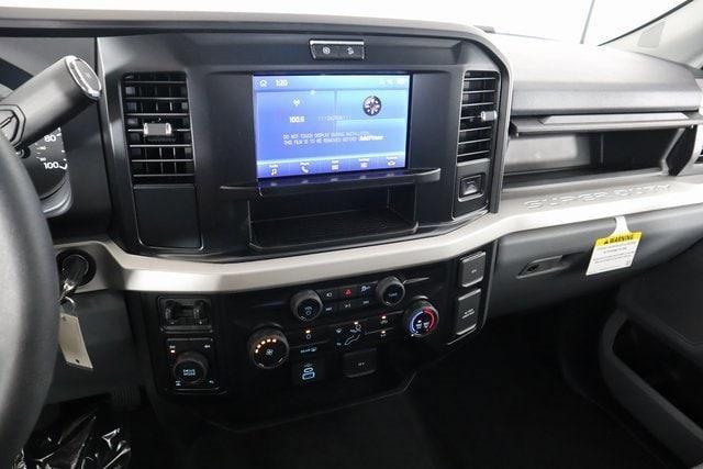 new 2025 Ford F-250 car, priced at $71,835