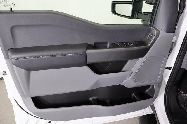 new 2025 Ford F-250 car, priced at $71,835