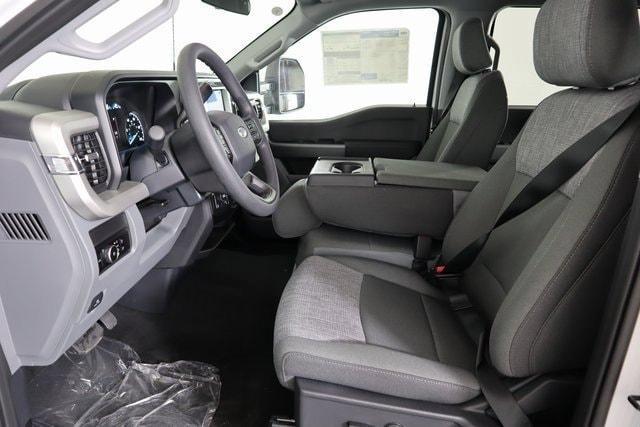new 2025 Ford F-250 car, priced at $71,835