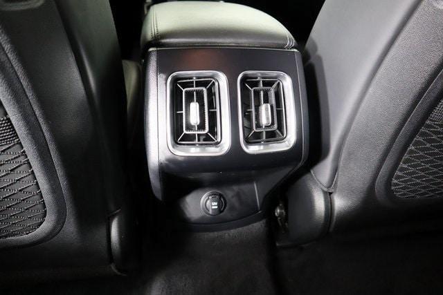 used 2025 Kia Sorento car, priced at $30,950