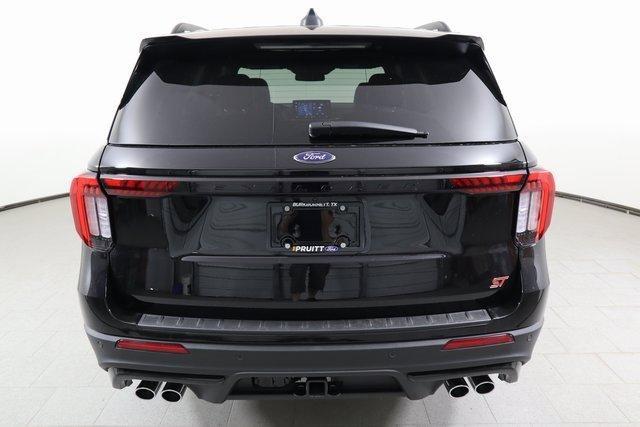 new 2025 Ford Explorer car, priced at $62,060