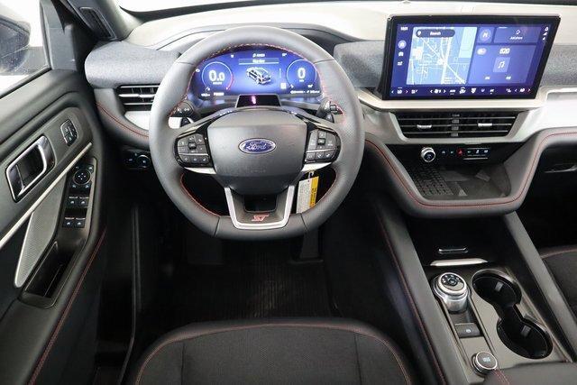 new 2025 Ford Explorer car, priced at $62,060