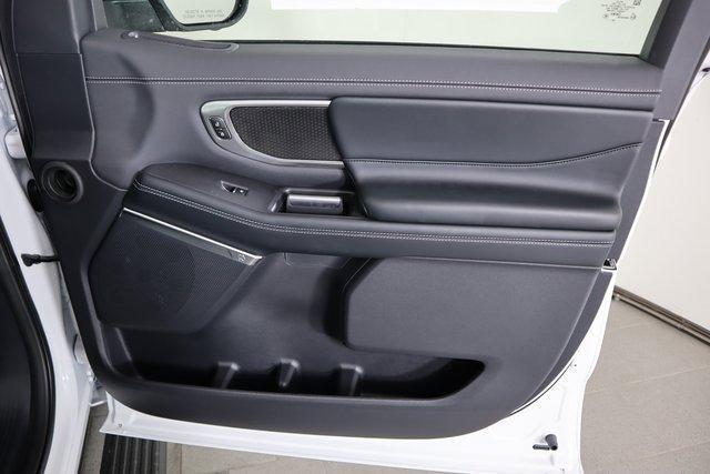 new 2025 Ford Expedition car, priced at $84,730