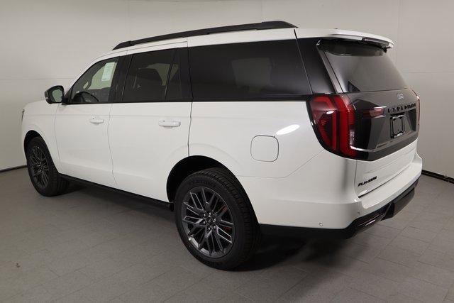 new 2025 Ford Expedition car, priced at $84,985