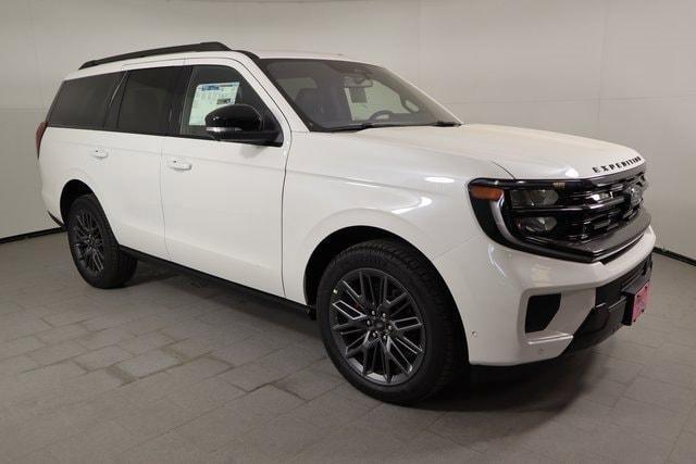 new 2025 Ford Expedition car, priced at $84,985