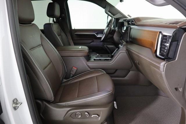 used 2025 GMC Sierra 2500 car, priced at $78,950