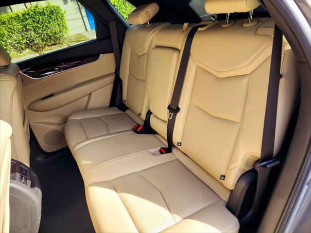 used 2018 Cadillac XT5 car, priced at $14,999