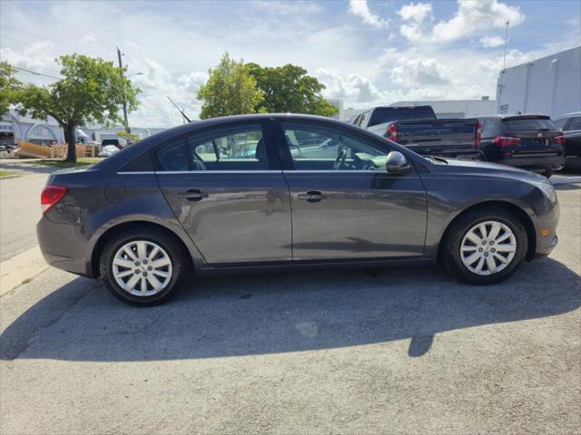 used 2011 Chevrolet Cruze car, priced at $6,499