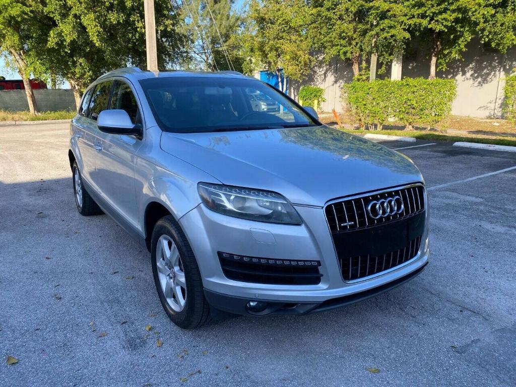 used 2014 Audi Q7 car, priced at $9,299