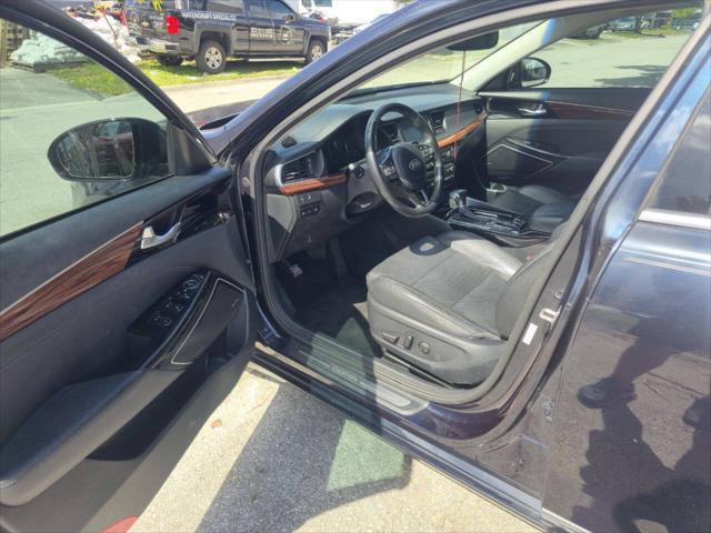 used 2017 Kia Cadenza car, priced at $9,999