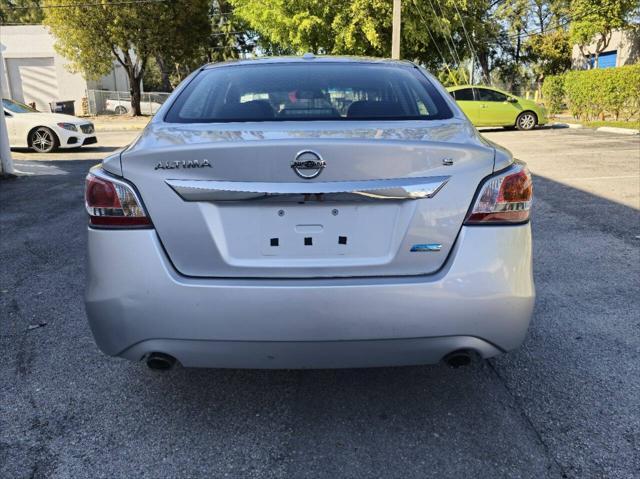 used 2014 Nissan Altima car, priced at $8,999